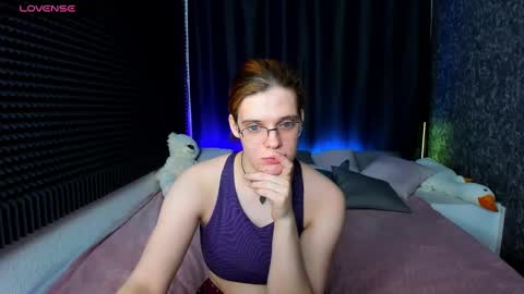 Kiki online show from January 10, 4:41 pm