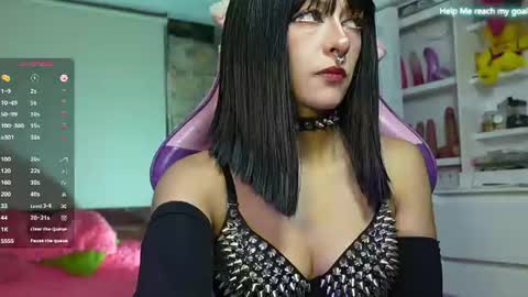 kiki online show from July 21, 9:50 pm