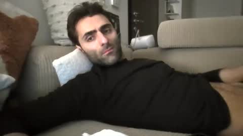 kikkus01 online show from February 16, 9:24 pm