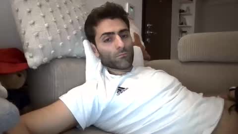 kikkus01 online show from February 14, 8:11 pm