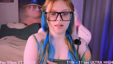 Snapshot of killpretty chatting on October 6, 6:59 pm Ella online show from October 6, 6:59 pm