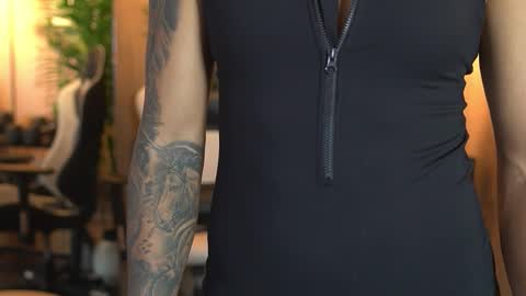 Kim online show from January 15, 1:09 pm