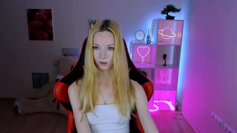 kim_boyd online show from February 17, 2:49 pm