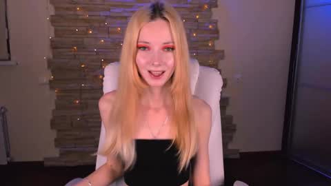 kim_boyd online show from February 19, 12:00 pm