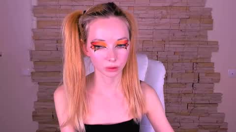 kim_boyd online show from February 25, 12:05 pm