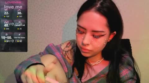 Kim online show from May 22, 2:18 am