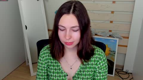 Snapshot of kim_go chatting on January 12, 1:37 pm Kim online show from January 12, 1:37 pm