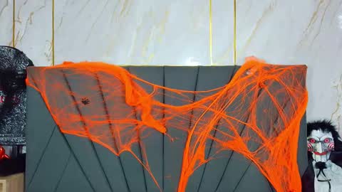 kim  online show from October 26, 7:13 pm