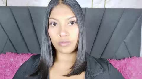 kim  online show from November 6, 9:40 pm