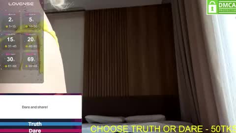 Kim online show from November 18, 5:43 am