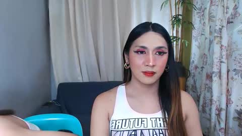 kim_sexxyasian4uxxx online show from October 6, 3:24 am