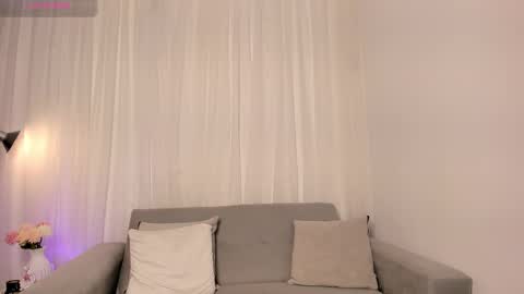 Kim online show from March 10, 3:27 pm