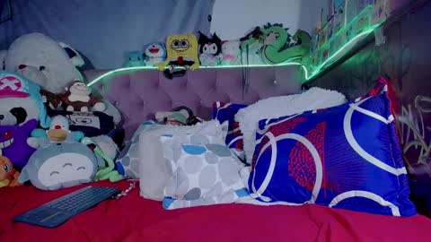 vivi independent model  online show from March 22, 1:53 am