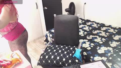 Snapshot of kimberly_bellu chatting on February 12, 2:03 am Anita. online show from February 12, 2:03 am