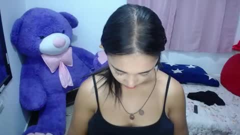 Kim online show from October 10, 12:00 pm