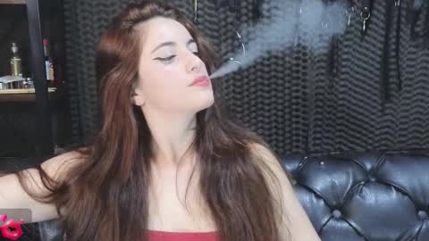  KIMBERLY SWAN  online show from February 17, 10:20 pm