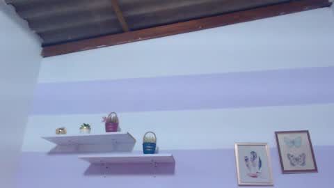 Kim  online show from October 18, 8:02 pm