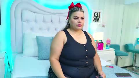 KimBrooks online show from October 10, 11:38 am