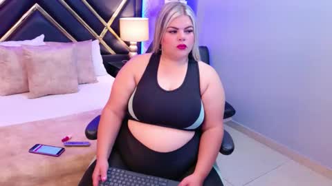 KimBrooks online show from September 23, 11:26 am