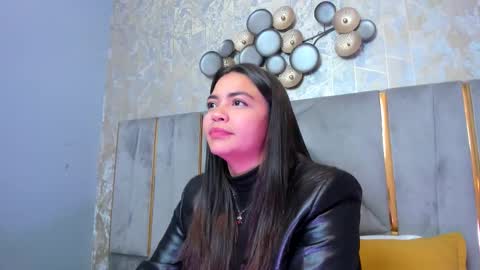  KIM  online show from November 23, 3:04 am