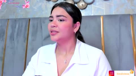  KIM  online show from October 11, 3:33 am