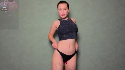 kimmi sexy1 online show from October 2, 12:04 pm