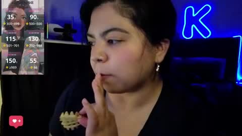 Kimmi online show from June 25, 2:41 am