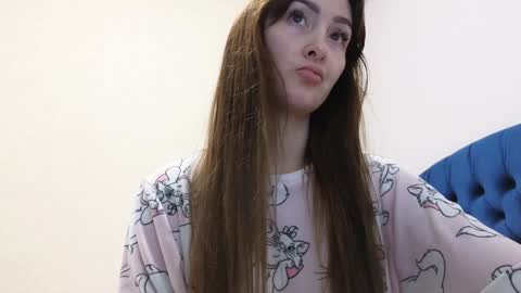 Kimmie online show from November 8, 8:34 pm