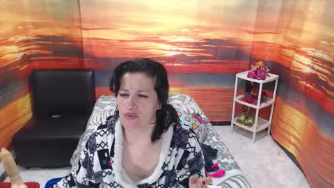 Kimmy online show from September 10, 9:32 am
