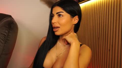 Andreea online show from November 1, 9:14 pm