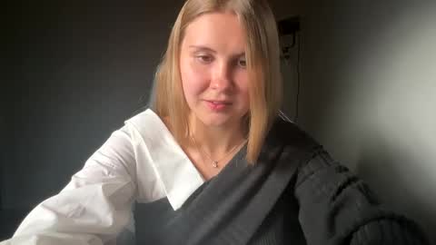 kinci06 online show from March 7, 10:54 pm