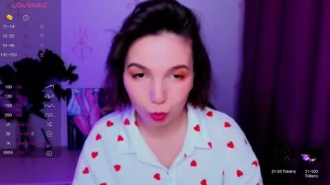 Hazel online show from October 18, 8:07 am