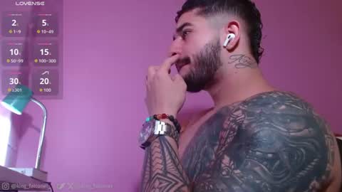 Angel Falconer online show from June 11, 2:53 am