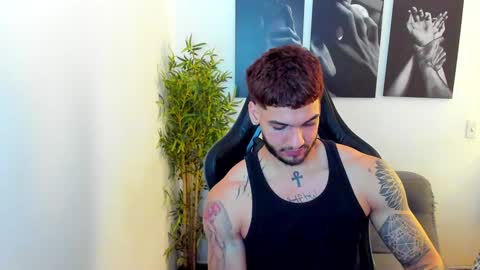 king_of_kings__ online show from January 10, 6:06 pm