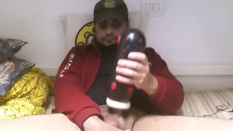  ivano corona  online show from December 4, 2:16 pm