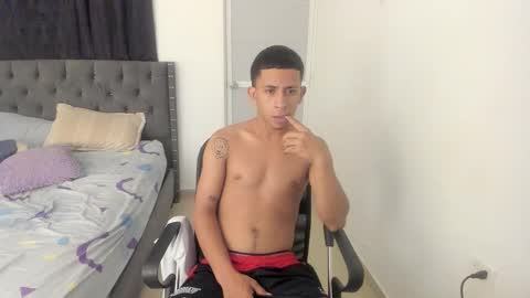 DOMINANT ALPHA KINGS online show from October 11, 7:35 am