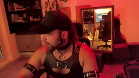 kinkRacc online show from December 21, 8:32 am