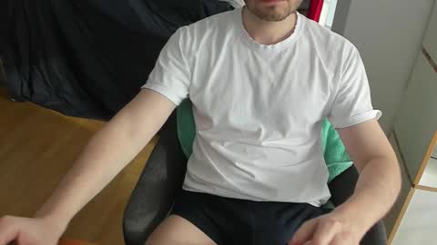 kinksubbydubby online show from February 15, 1:21 pm