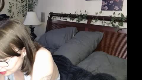 Naomi Korae online show from November 27, 3:36 am