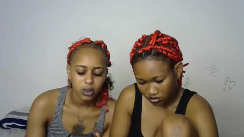 Cupshee and cushey online show from September 17, 12:52 pm