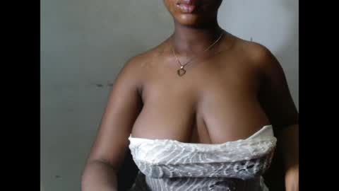 kinkyjuicexx online show from May 9, 10:32 am