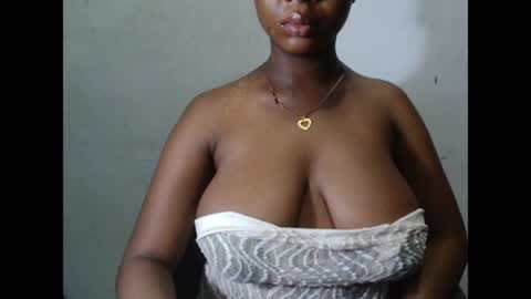 kinkyjuicexx online show from May 10, 11:38 am