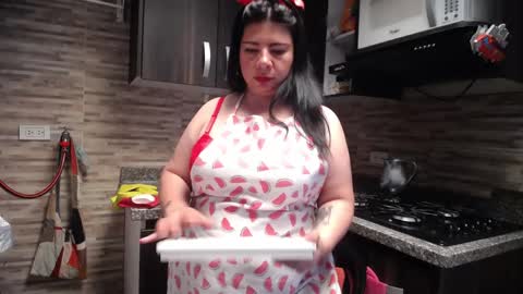 kinkyy_mom online show from June 9, 3:44 pm
