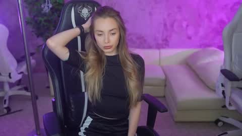 Sweet girls online show from March 1, 2:15 am