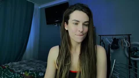Kira love1 online show from April 25, 3:20 pm