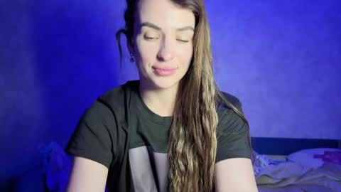 Kira love1 online show from May 1, 7:41 pm