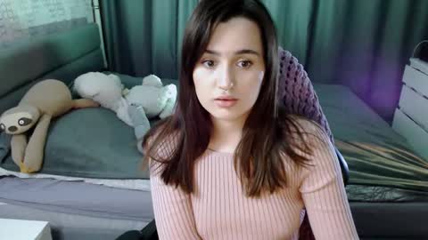 Kira  follow me  online show from February 17, 10:38 pm