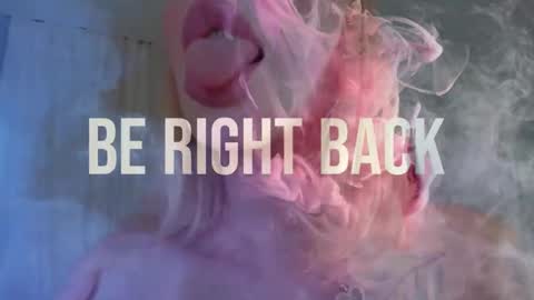 Snapshot of kiralotus chatting on March 1, 8:23 am little vampire online show from March 1, 8:23 am