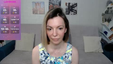 kiramartins cat online show from January 15, 3:22 am