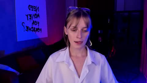 Kira online show from September 17, 8:23 pm